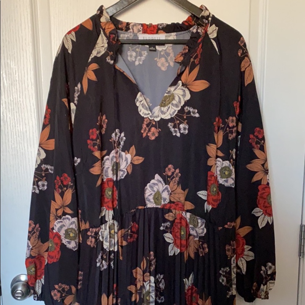 Box pleat dress